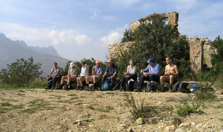 Lunch stop on walk around Sierra de Olta